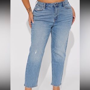 Fashionnova “Mama said 90s High rise Mom Jeans” in Medium Wash